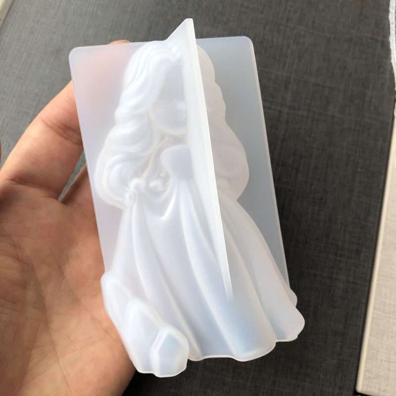 3D Cute Princess Silicone Cand - огляд і ціна Soap Making Guide For Beginners